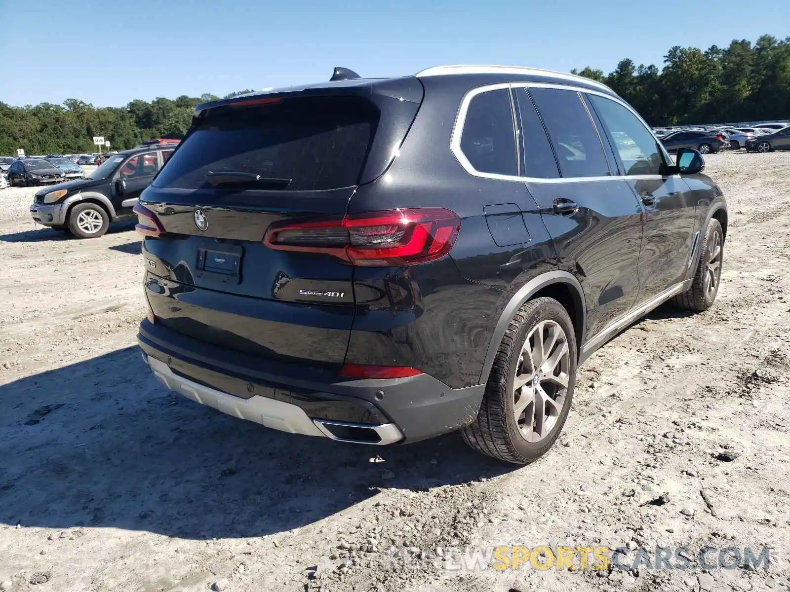 4 Photograph of a damaged car 5UXCR4C06M9G60388 BMW X5 2021