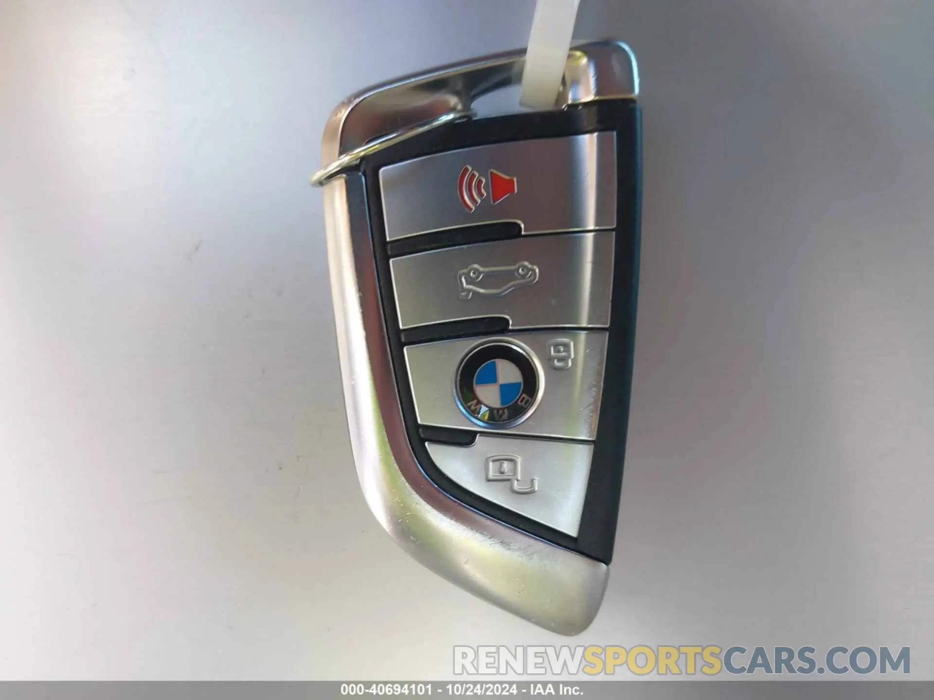 11 Photograph of a damaged car 5UXCR4C06M9H05572 BMW X5 2021