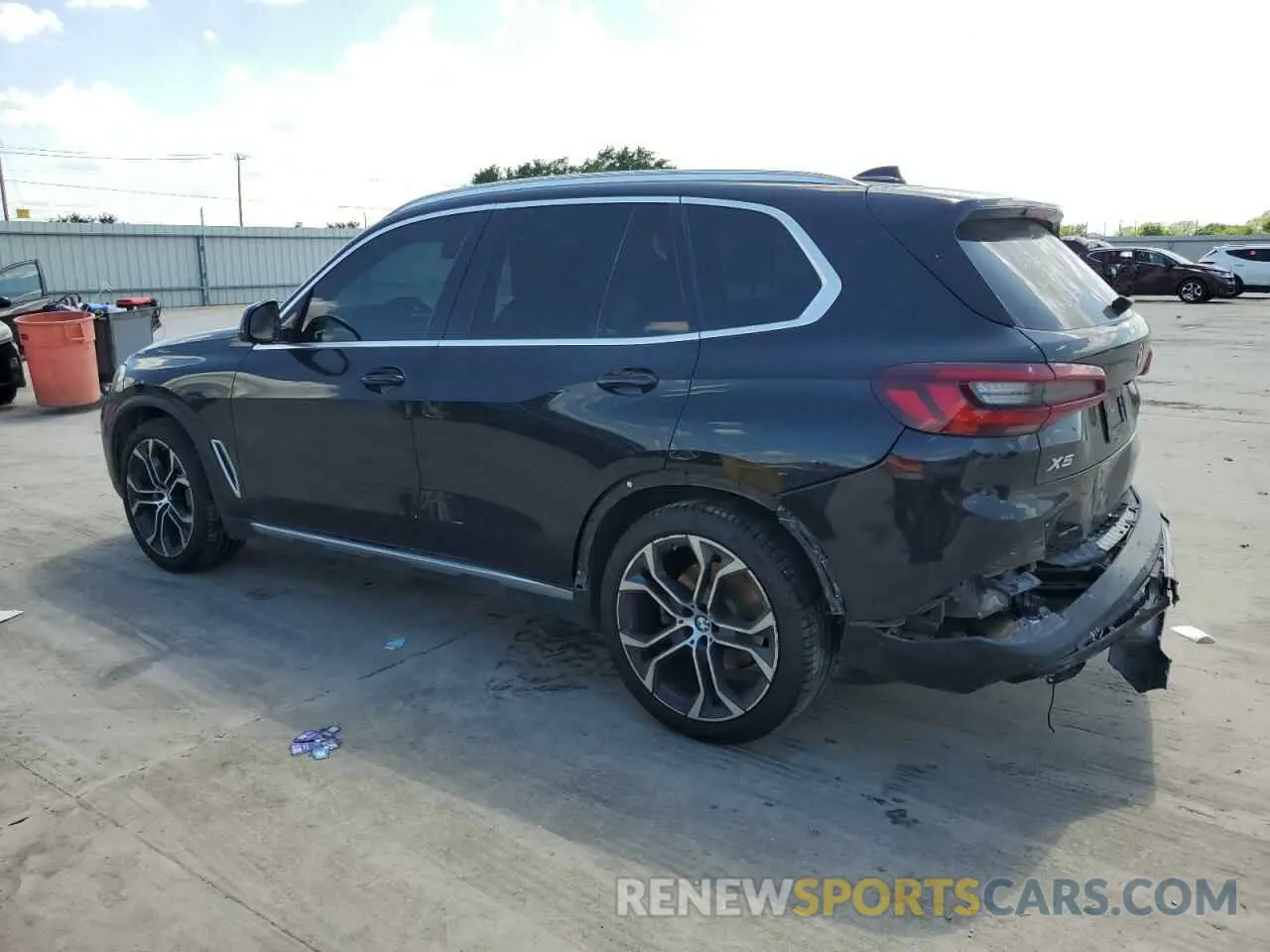 2 Photograph of a damaged car 5UXCR4C07M9D91723 BMW X5 2021