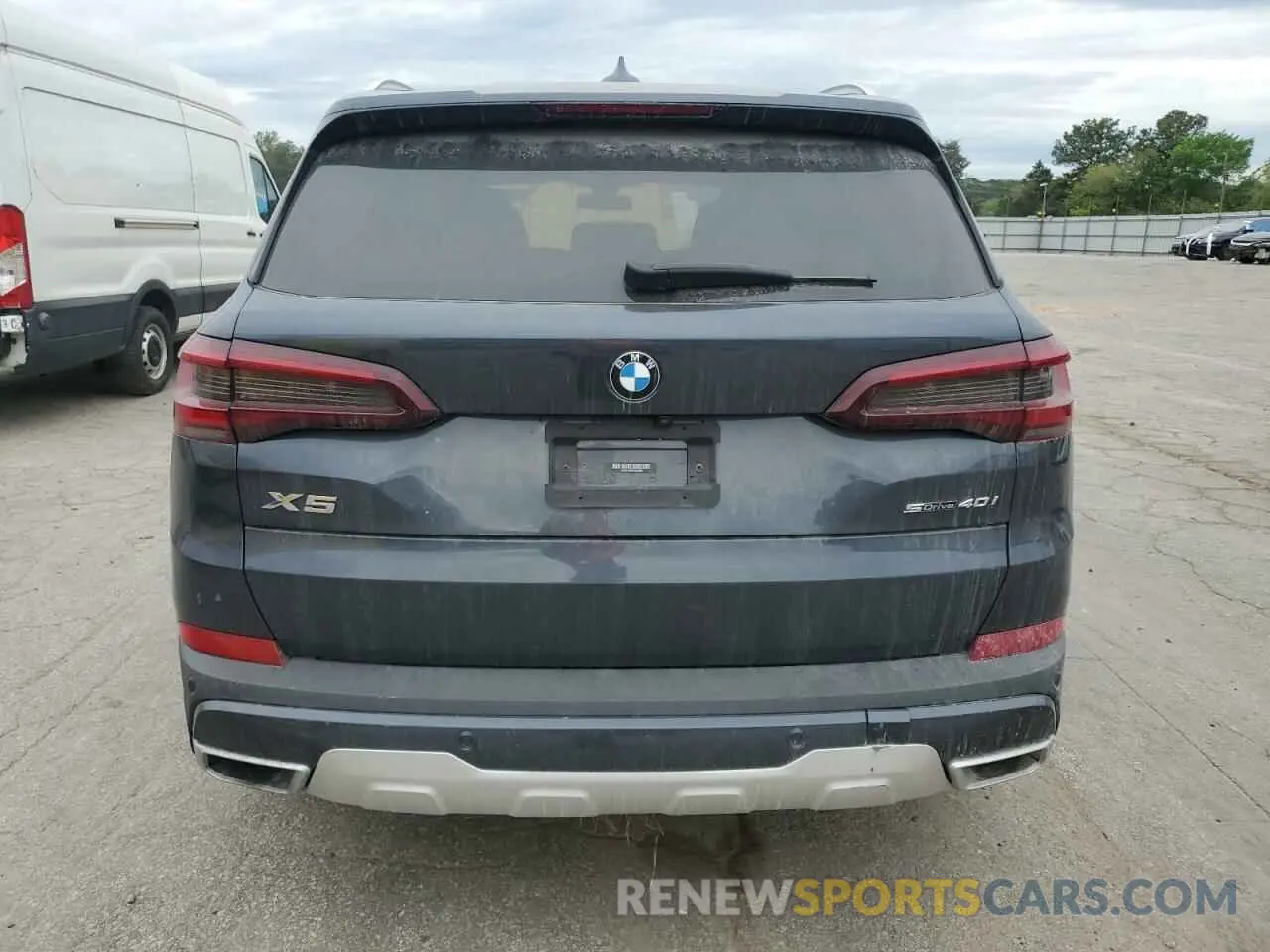 6 Photograph of a damaged car 5UXCR4C07M9E64900 BMW X5 2021
