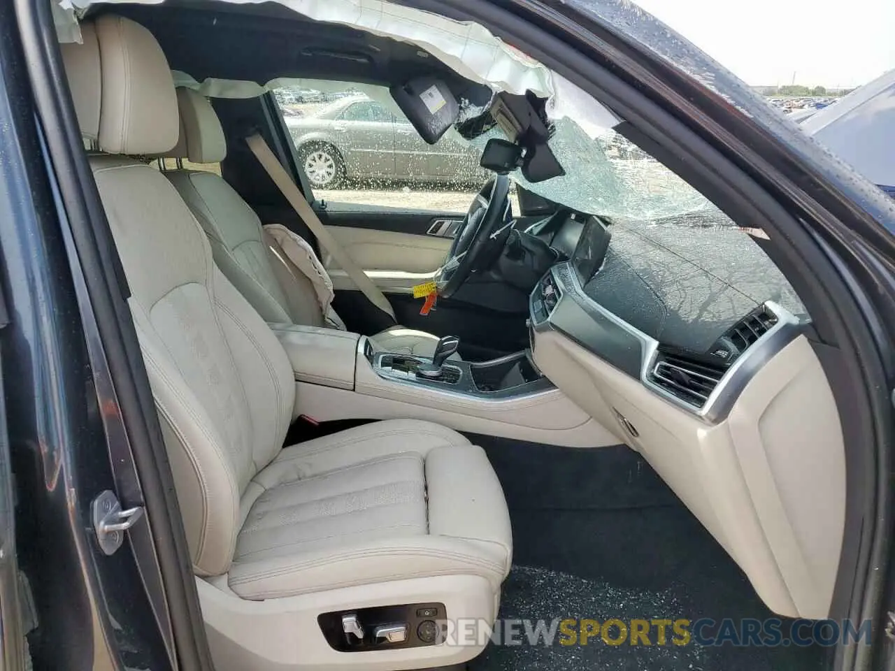 7 Photograph of a damaged car 5UXCR4C09M9F11876 BMW X5 2021