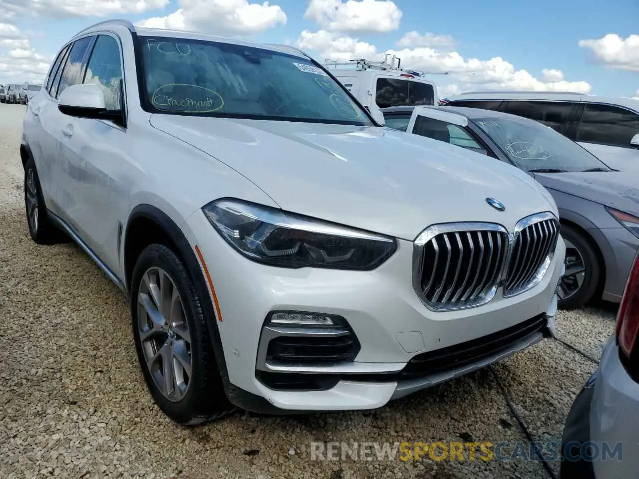 1 Photograph of a damaged car 5UXCR4C09M9F91969 BMW X5 2021