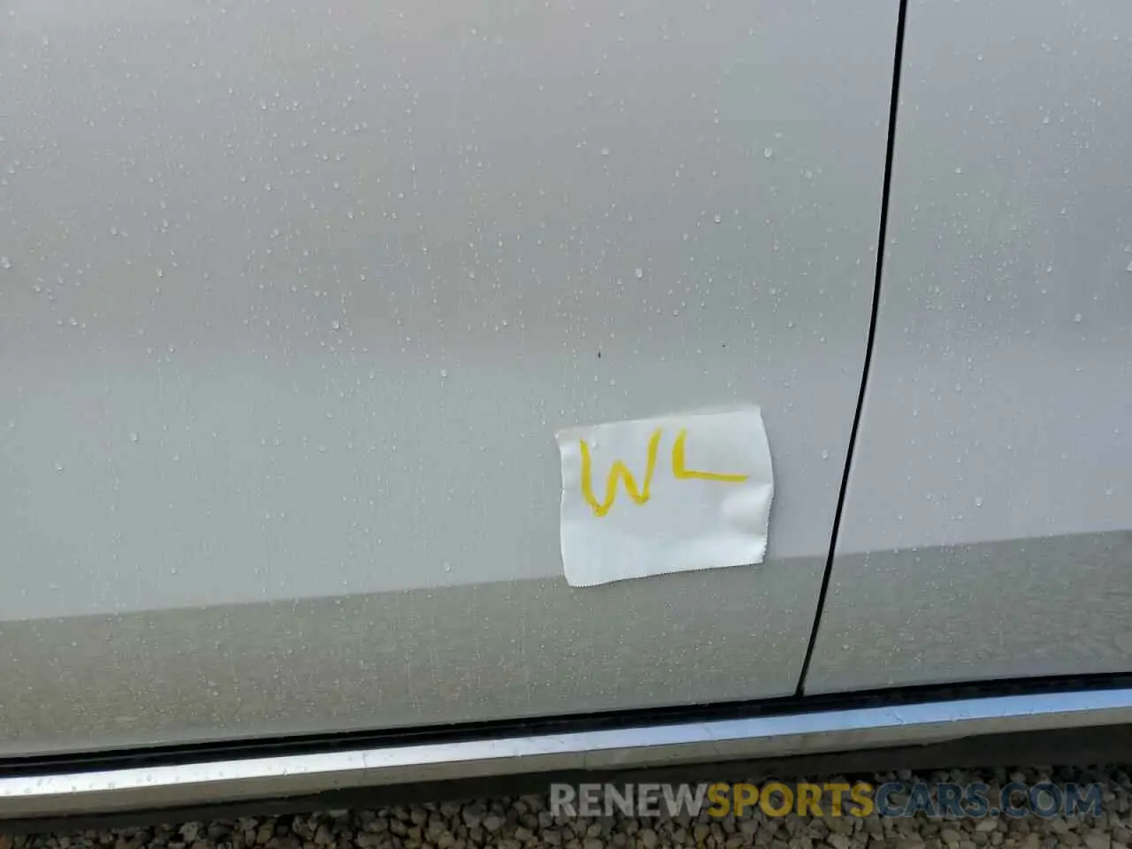 9 Photograph of a damaged car 5UXCR4C09M9F91969 BMW X5 2021