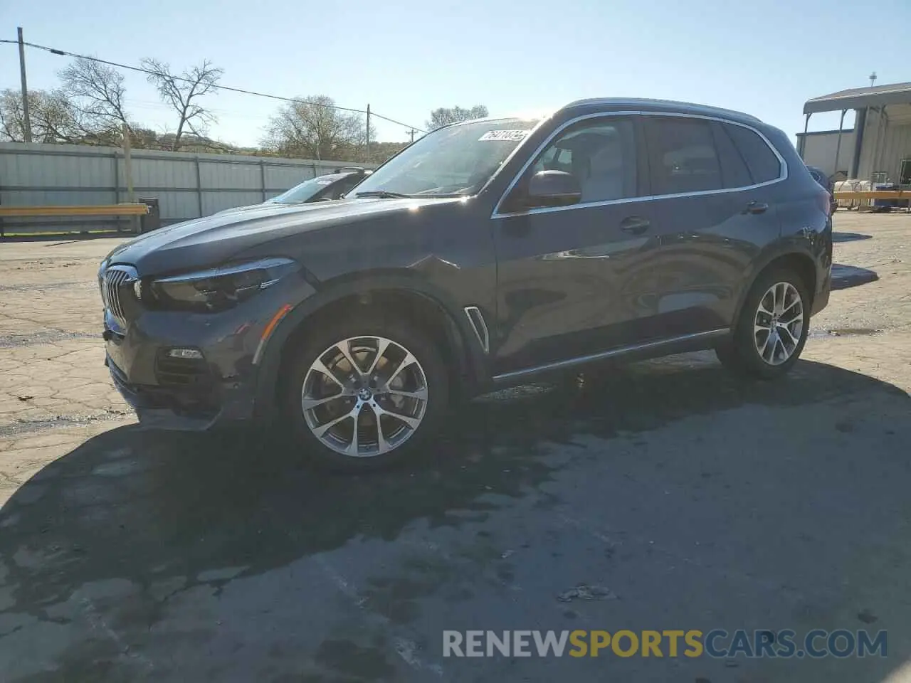 1 Photograph of a damaged car 5UXCR6C00M9D96063 BMW X5 2021