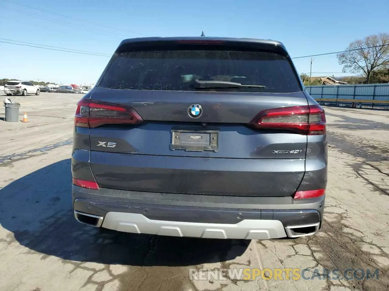 6 Photograph of a damaged car 5UXCR6C00M9D96063 BMW X5 2021