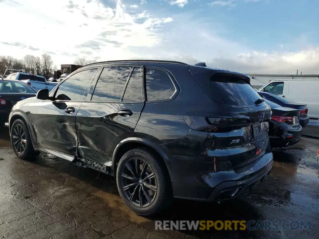 2 Photograph of a damaged car 5UXCR6C00M9E31958 BMW X5 2021