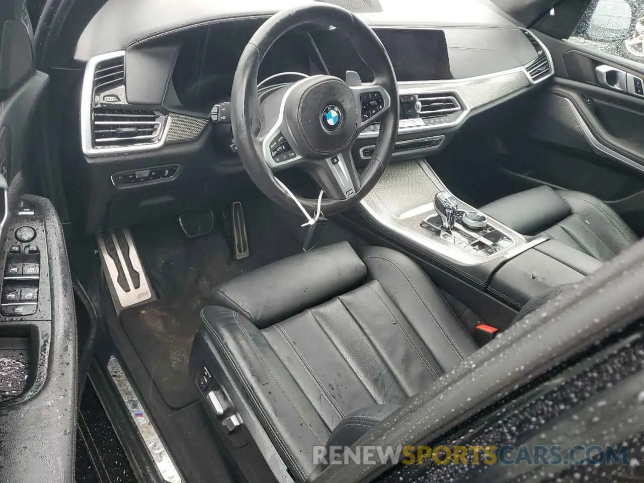 8 Photograph of a damaged car 5UXCR6C00M9H46923 BMW X5 2021
