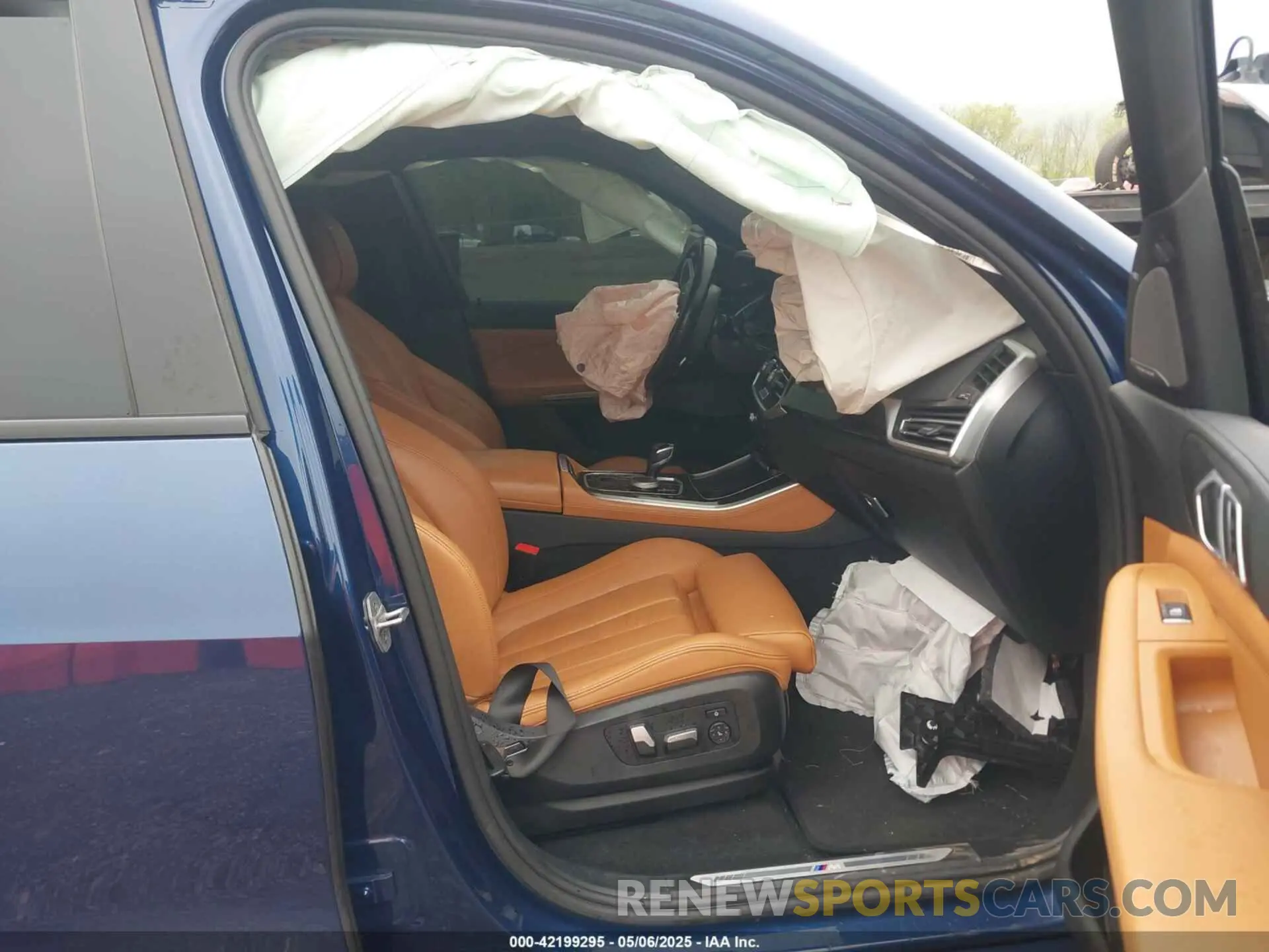 5 Photograph of a damaged car 5UXCR6C01M9E66833 BMW X5 2021