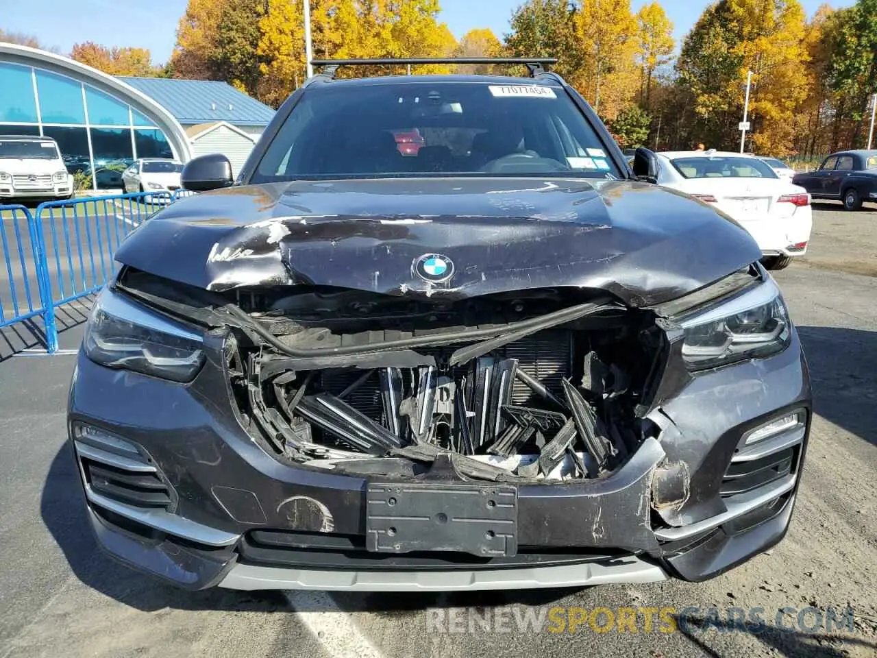 5 Photograph of a damaged car 5UXCR6C01M9F49288 BMW X5 2021
