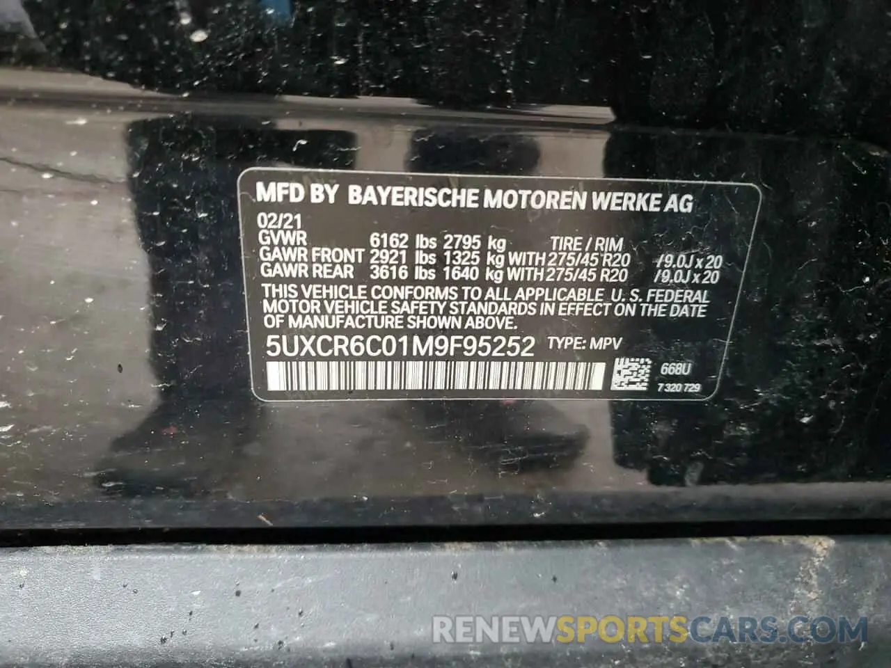 14 Photograph of a damaged car 5UXCR6C01M9F95252 BMW X5 2021