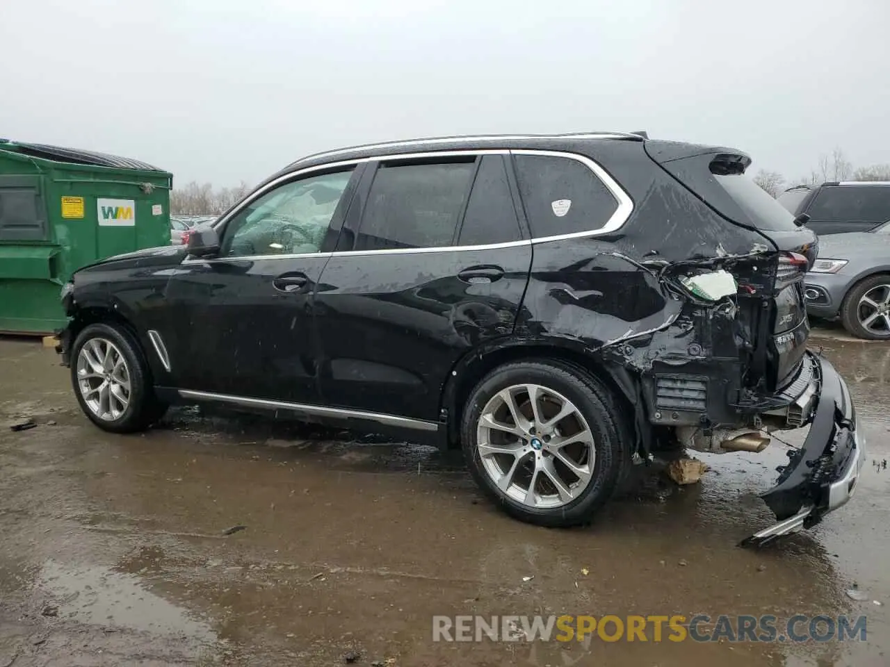 2 Photograph of a damaged car 5UXCR6C01M9F95252 BMW X5 2021