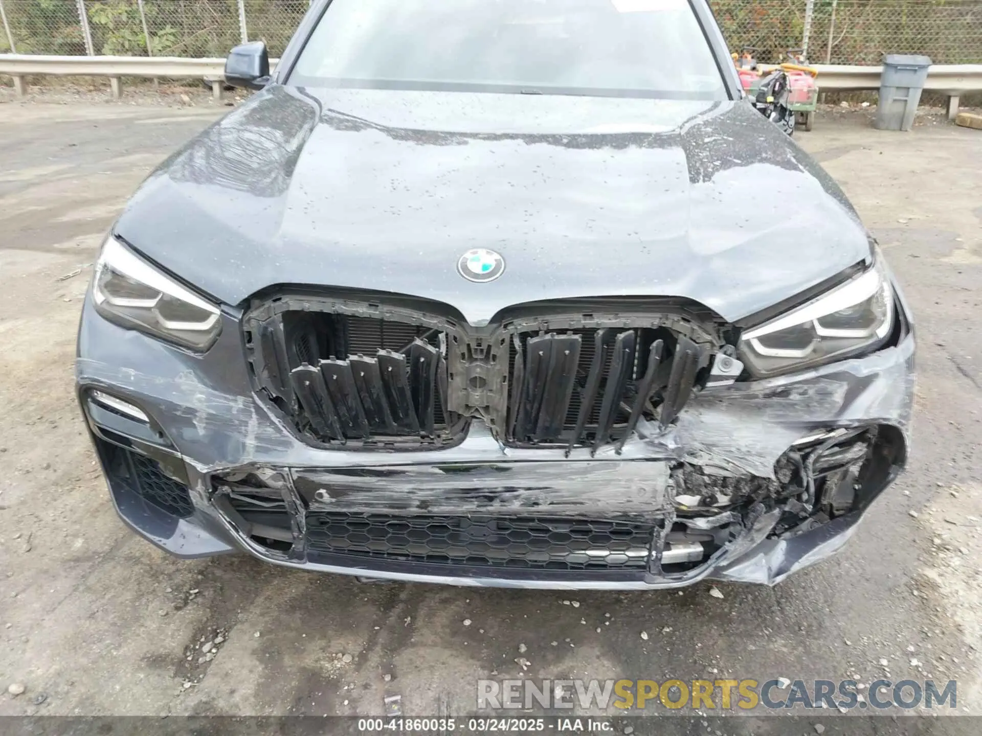 6 Photograph of a damaged car 5UXCR6C01M9H56800 BMW X5 2021
