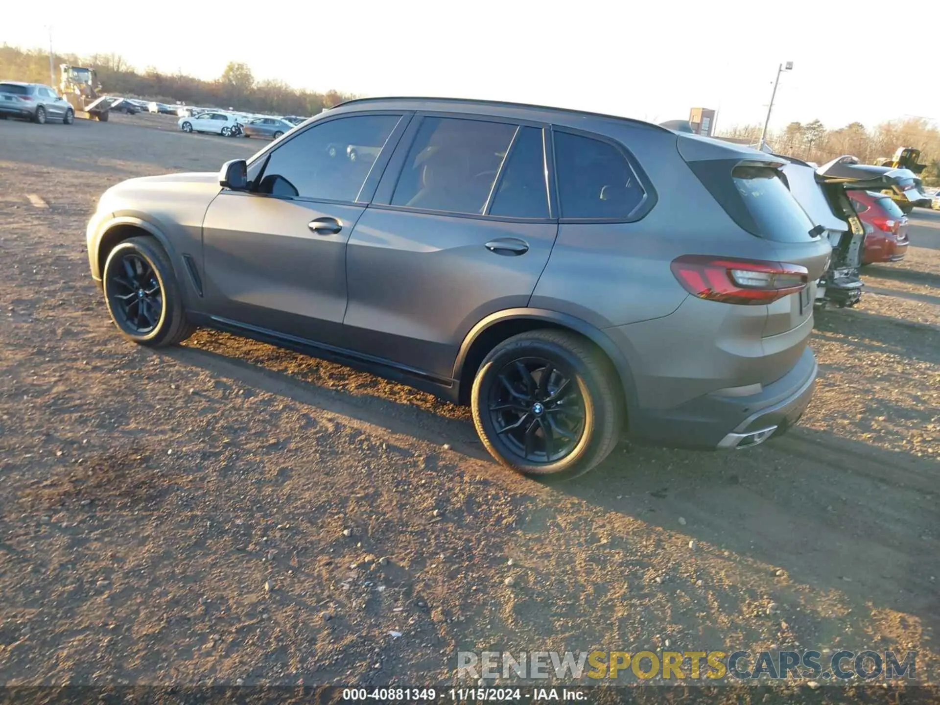3 Photograph of a damaged car 5UXCR6C01M9H66694 BMW X5 2021
