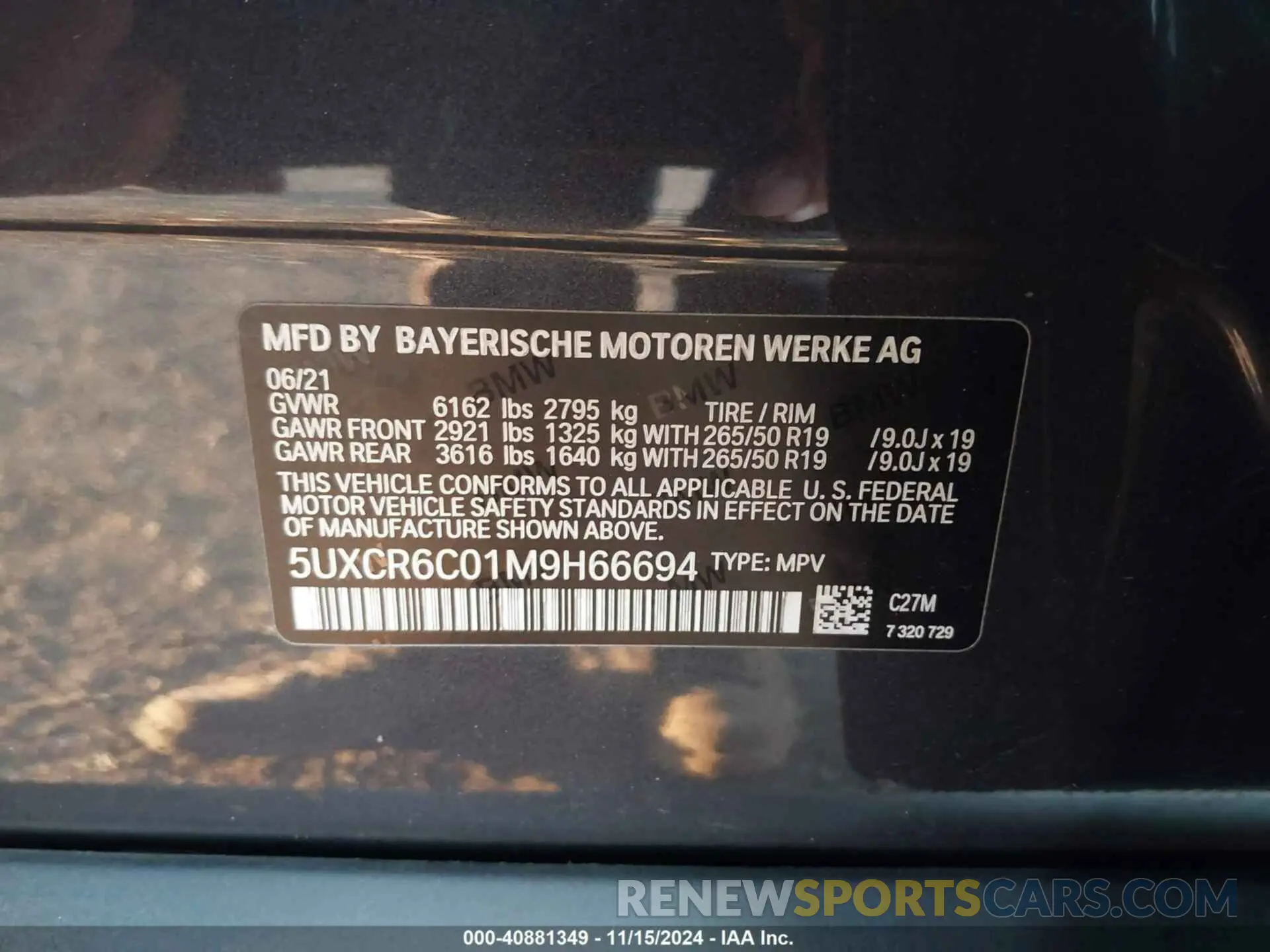 9 Photograph of a damaged car 5UXCR6C01M9H66694 BMW X5 2021