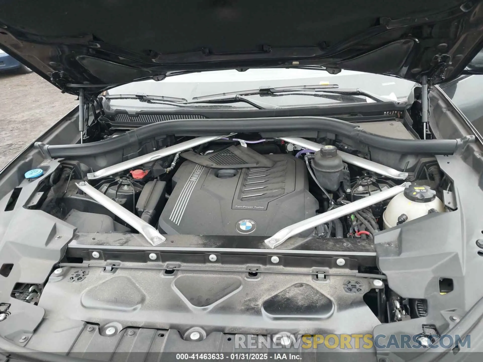 10 Photograph of a damaged car 5UXCR6C02M9F32290 BMW X5 2021
