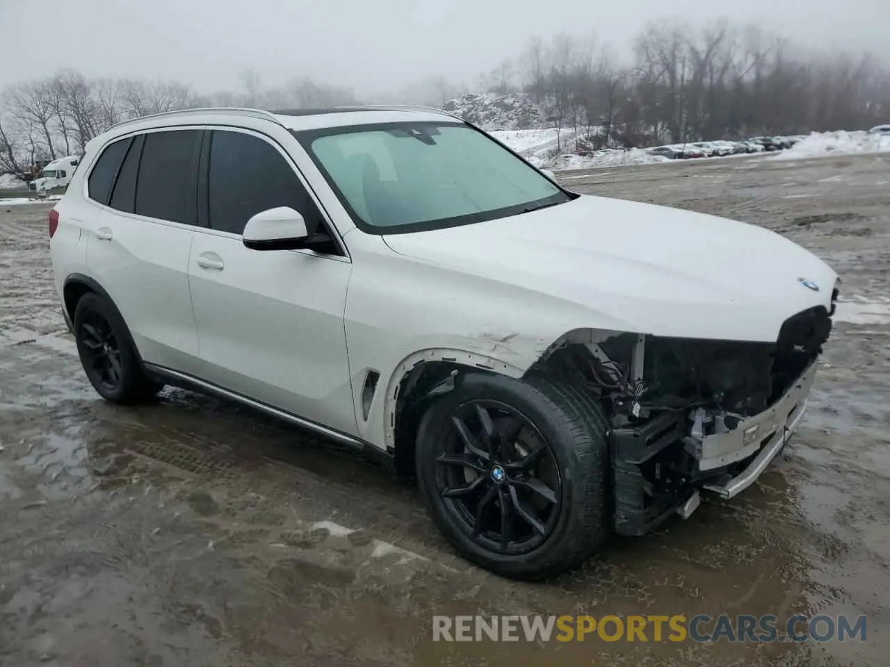 4 Photograph of a damaged car 5UXCR6C03M9E56823 BMW X5 2021