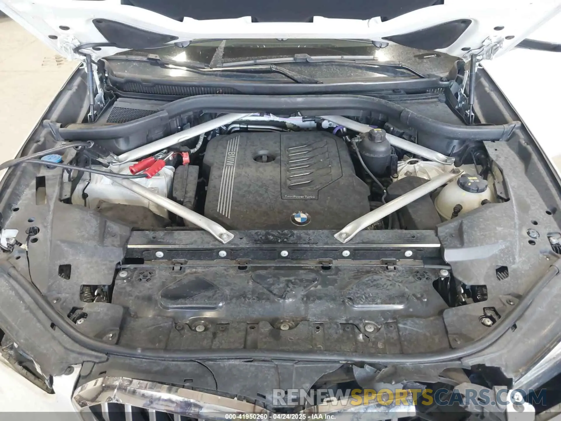 10 Photograph of a damaged car 5UXCR6C03M9F15868 BMW X5 2021