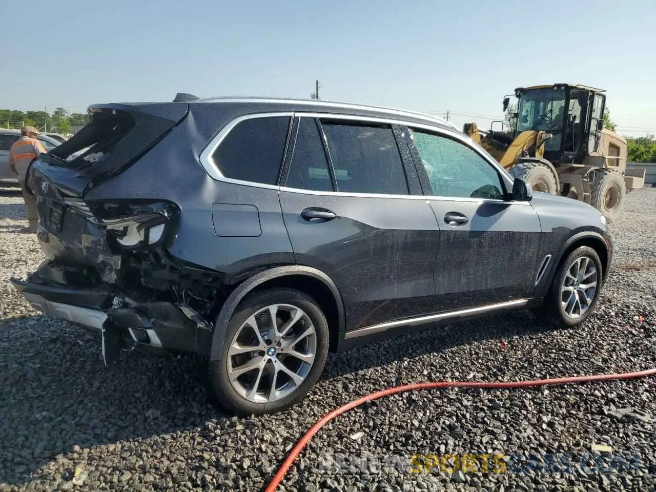 3 Photograph of a damaged car 5UXCR6C04M9G21522 BMW X5 2021