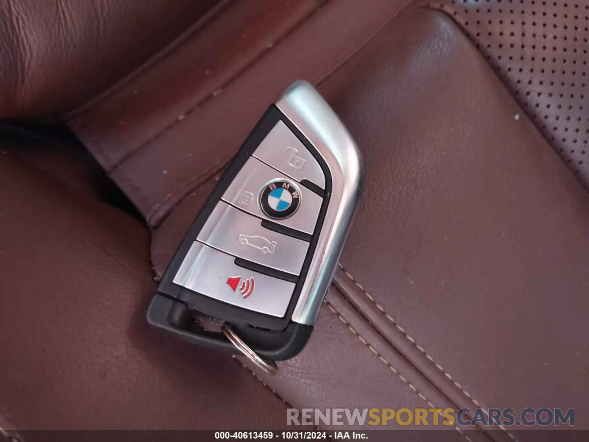 11 Photograph of a damaged car 5UXCR6C04M9G30530 BMW X5 2021