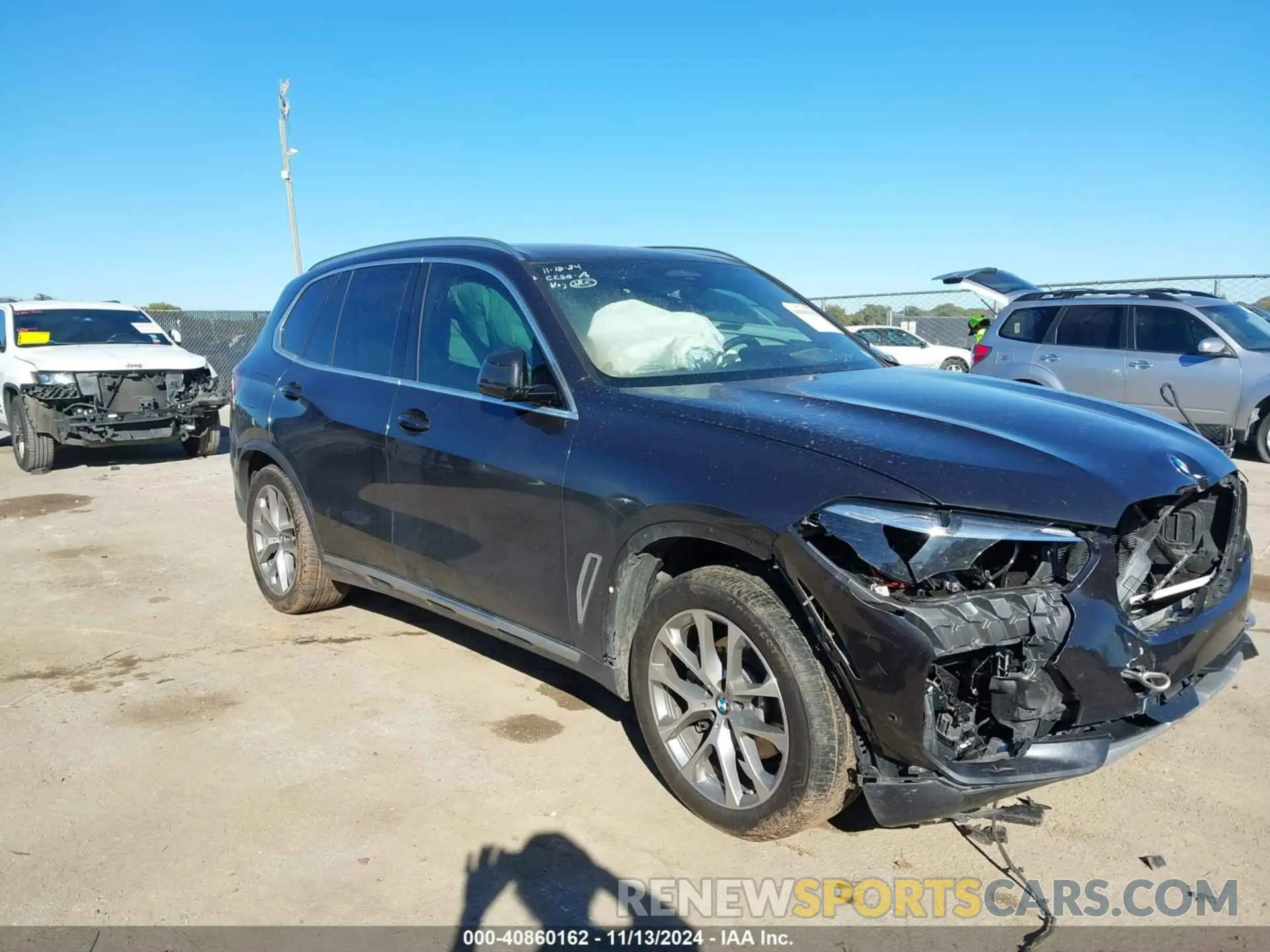 1 Photograph of a damaged car 5UXCR6C04M9H47928 BMW X5 2021
