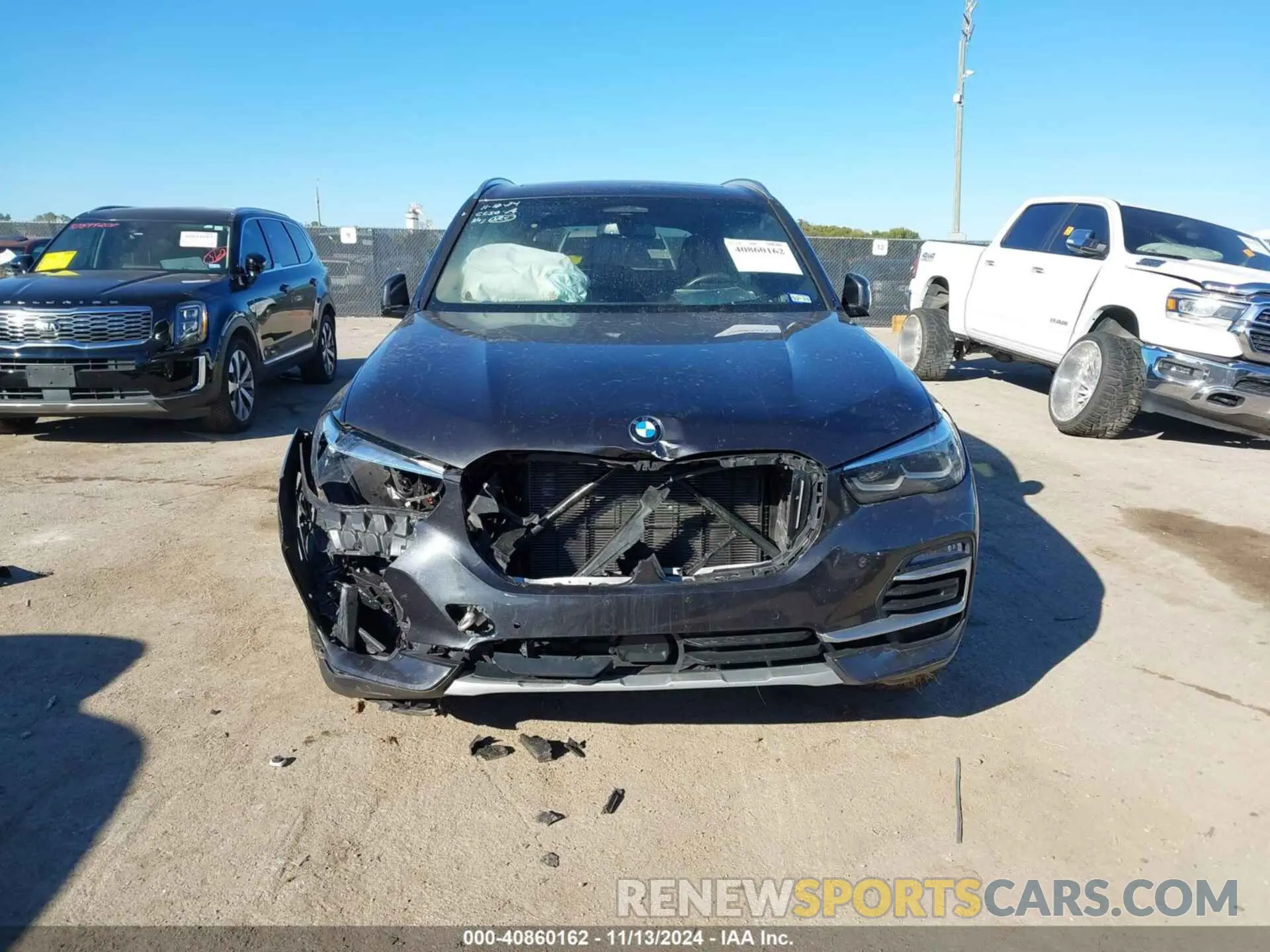 6 Photograph of a damaged car 5UXCR6C04M9H47928 BMW X5 2021