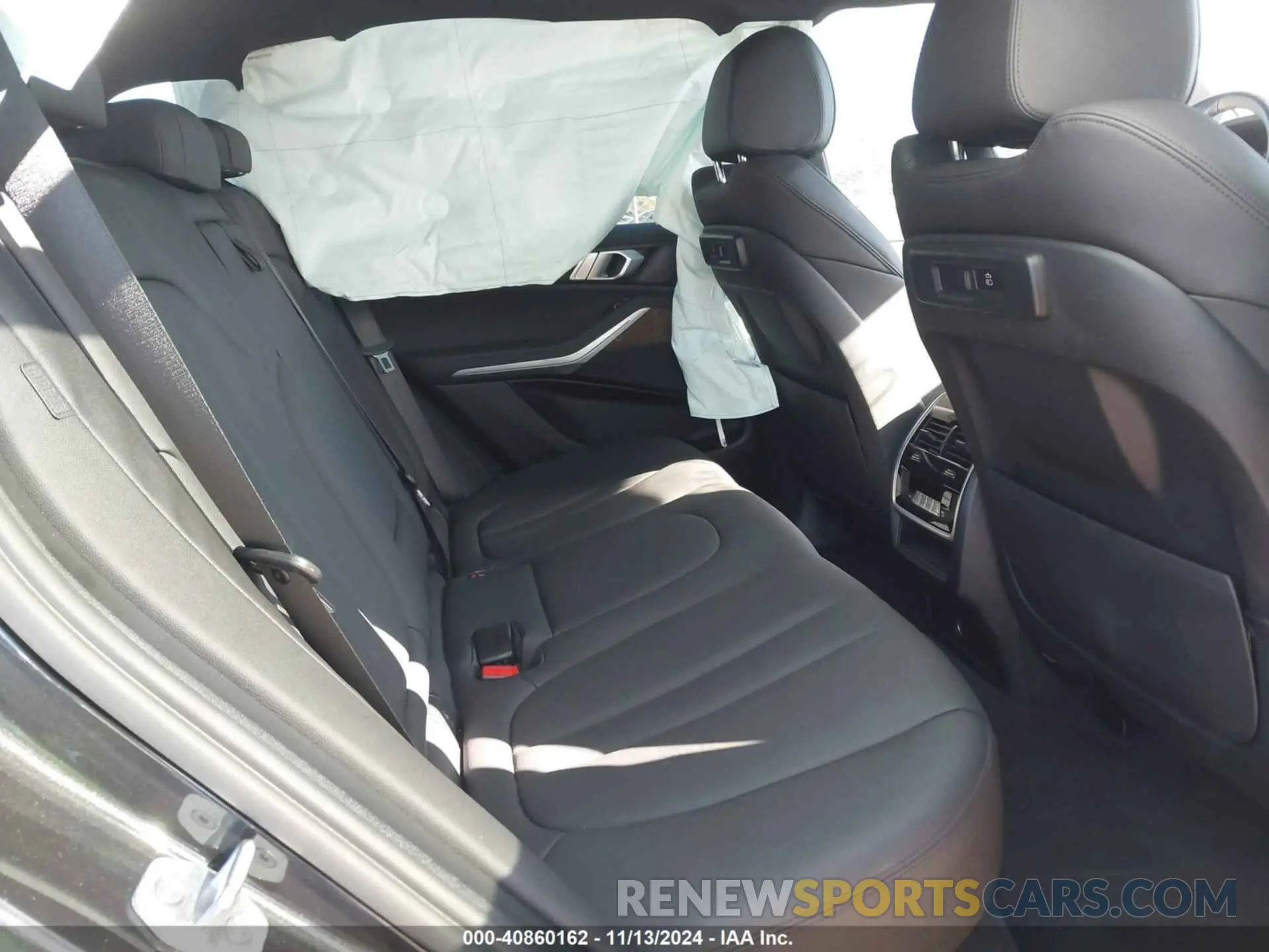 8 Photograph of a damaged car 5UXCR6C04M9H47928 BMW X5 2021