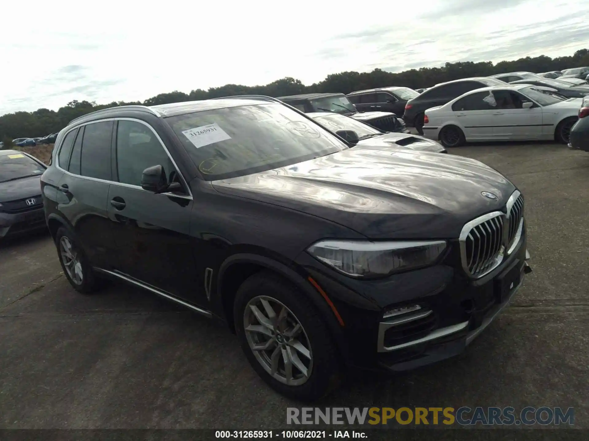 1 Photograph of a damaged car 5UXCR6C05M9E01709 BMW X5 2021