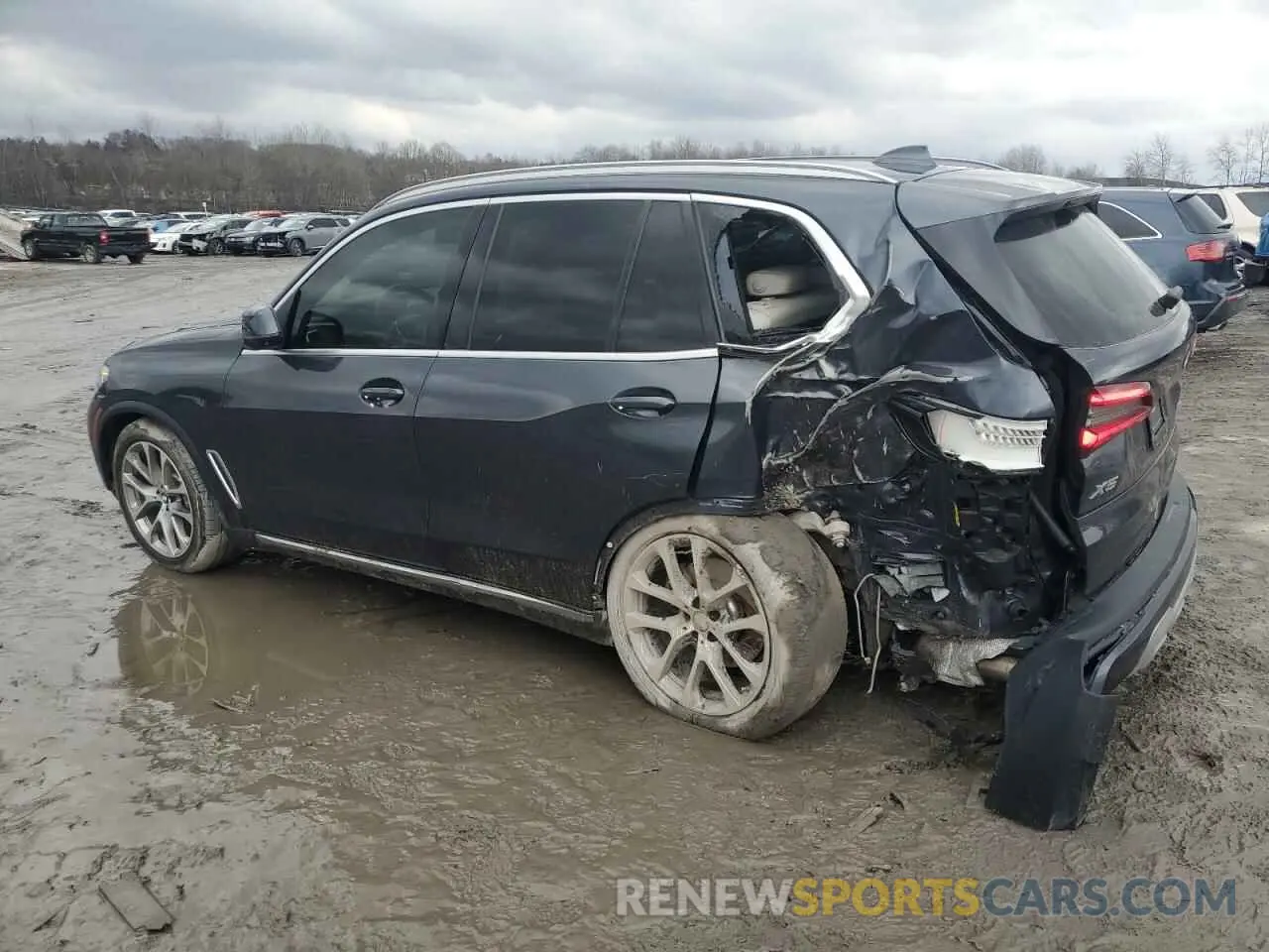 2 Photograph of a damaged car 5UXCR6C05M9F39122 BMW X5 2021