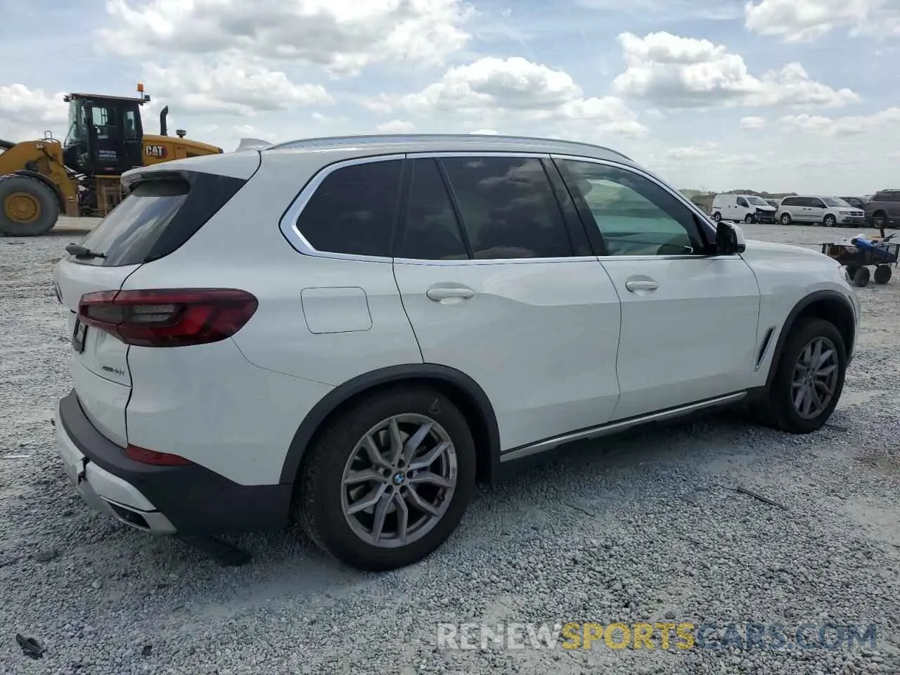 3 Photograph of a damaged car 5UXCR6C07M9H21128 BMW X5 2021