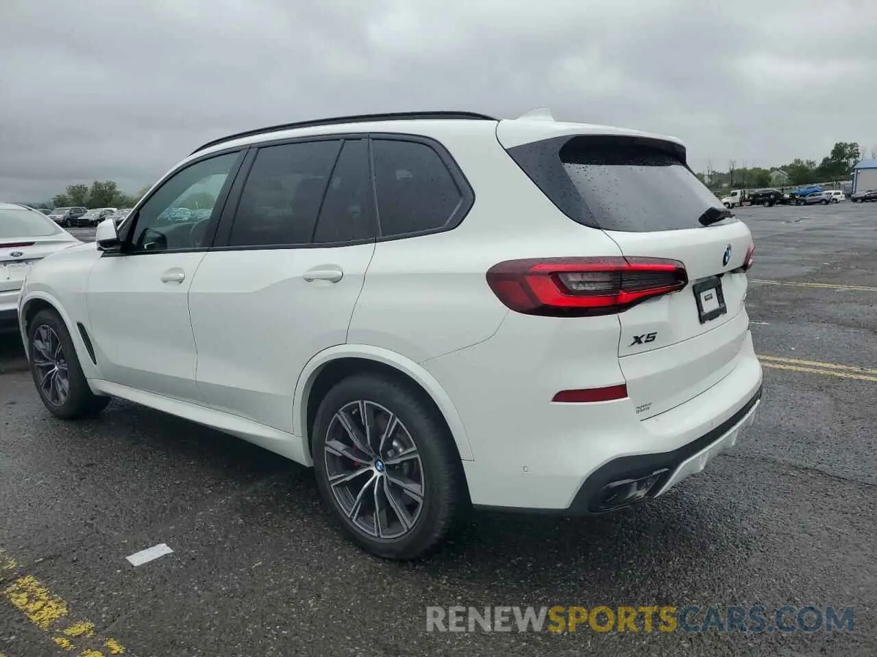 2 Photograph of a damaged car 5UXCR6C07M9H39368 BMW X5 2021