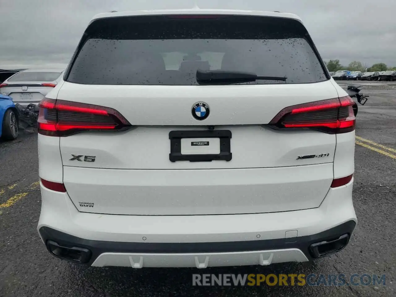 6 Photograph of a damaged car 5UXCR6C07M9H39368 BMW X5 2021