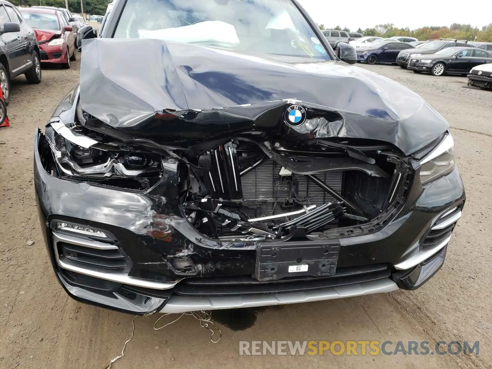 9 Photograph of a damaged car 5UXCR6C08M9H32204 BMW X5 2021