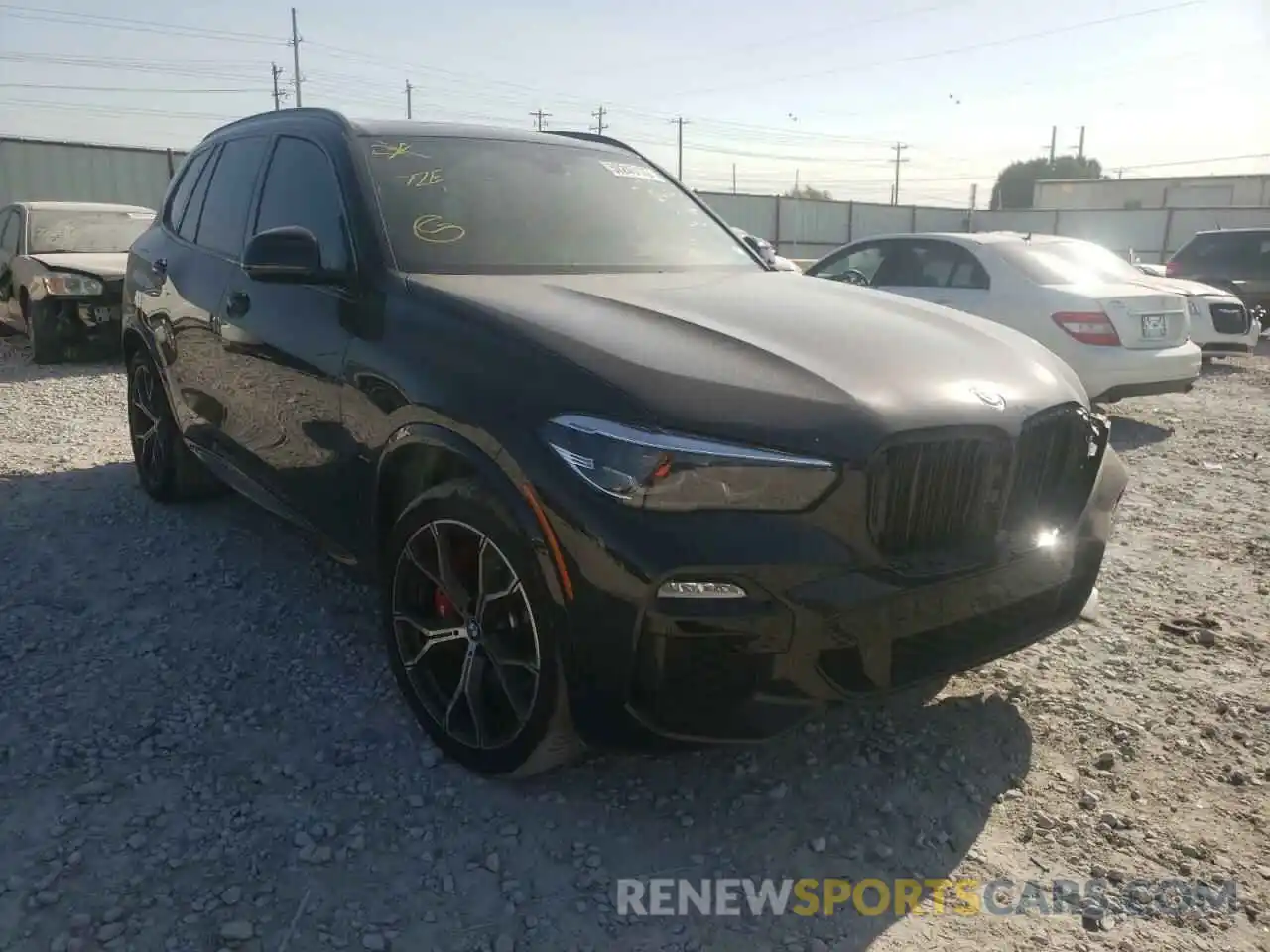 1 Photograph of a damaged car 5UXCR6C08M9H56664 BMW X5 2021