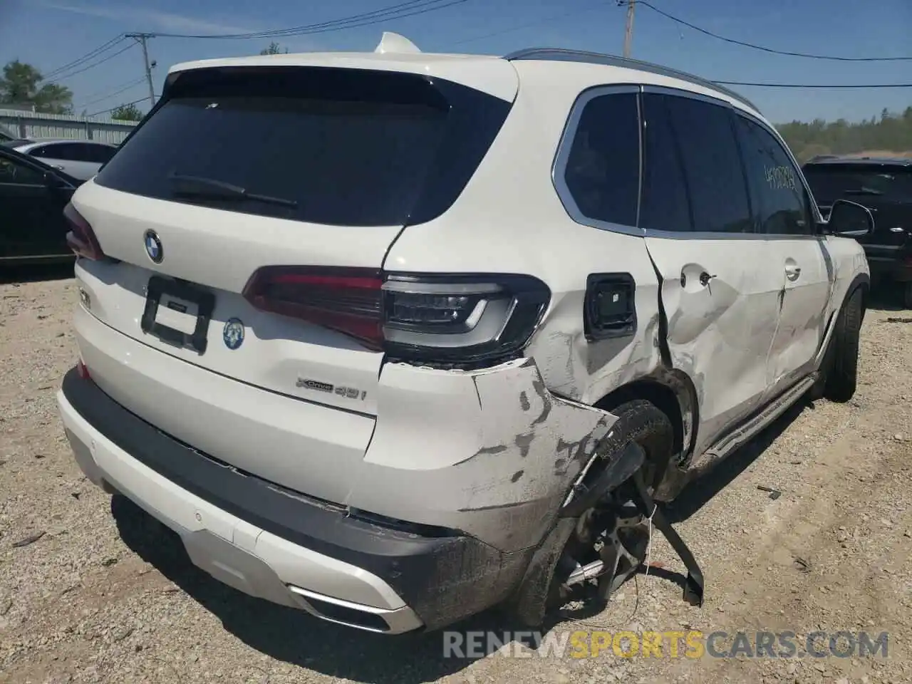 4 Photograph of a damaged car 5UXCR6C09M9F30309 BMW X5 2021