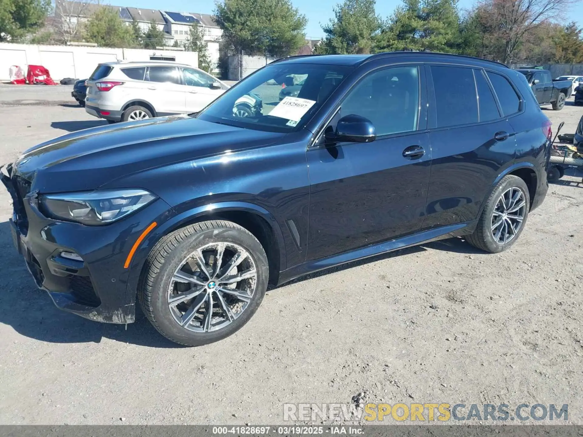 2 Photograph of a damaged car 5UXCR6C09M9F83785 BMW X5 2021