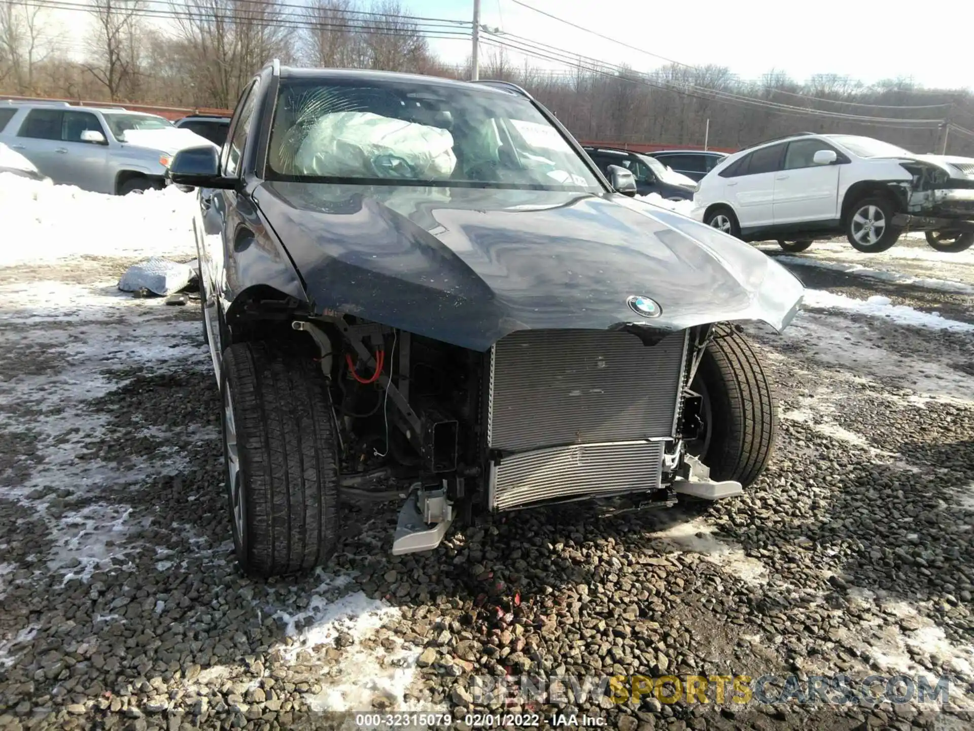 6 Photograph of a damaged car 5UXCR6C09M9H74154 BMW X5 2021