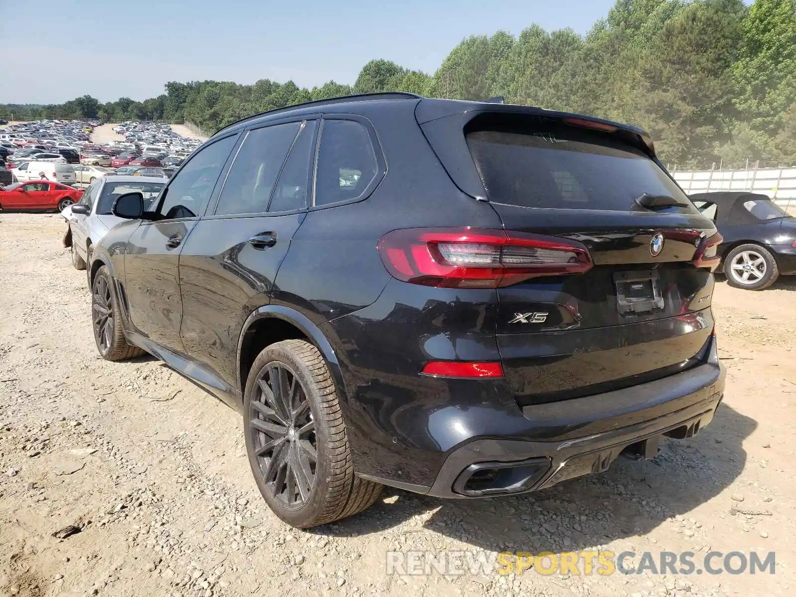 3 Photograph of a damaged car 5UXCR6C0XM9G19368 BMW X5 2021