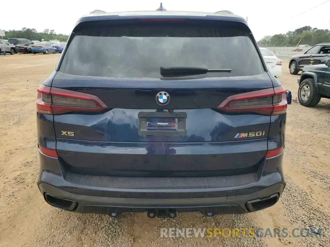 6 Photograph of a damaged car 5UXJU4C03M9H67176 BMW X5 2021