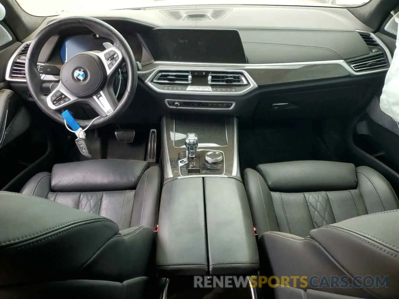 8 Photograph of a damaged car 5UXJU4C03M9H67176 BMW X5 2021