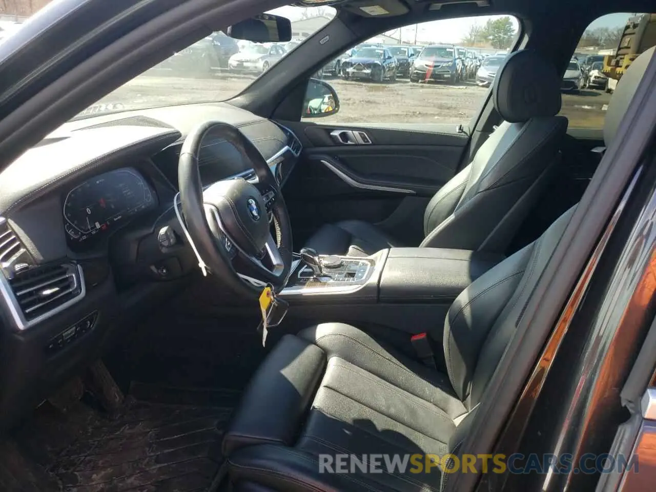 7 Photograph of a damaged car 5UXTA6C01M9H62393 BMW X5 2021