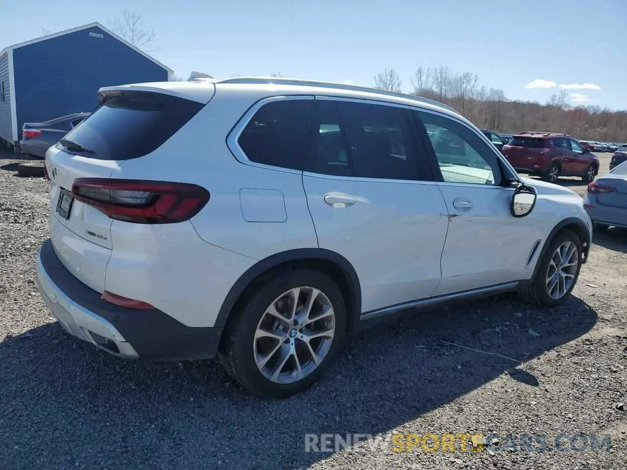 3 Photograph of a damaged car 5UXTA6C02M9F03198 BMW X5 2021