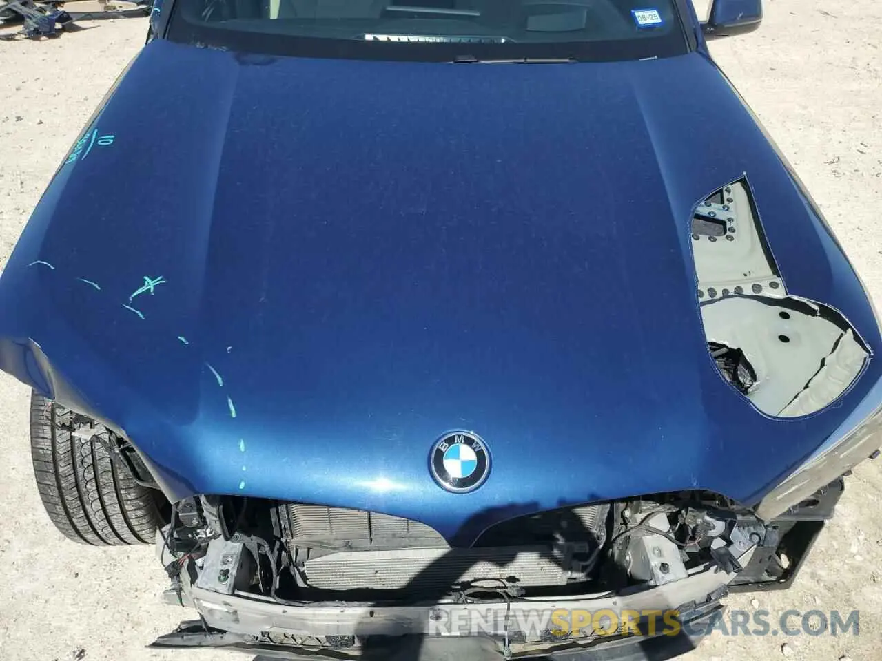 12 Photograph of a damaged car 5UXTA6C02M9F28733 BMW X5 2021