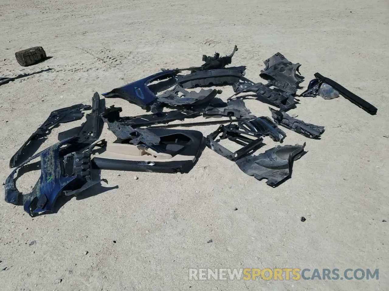 13 Photograph of a damaged car 5UXTA6C02M9F28733 BMW X5 2021