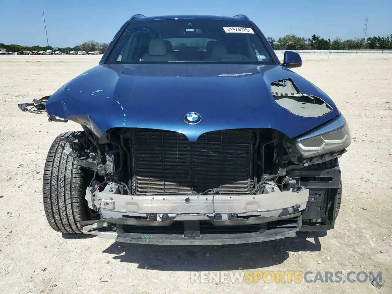 5 Photograph of a damaged car 5UXTA6C02M9F28733 BMW X5 2021