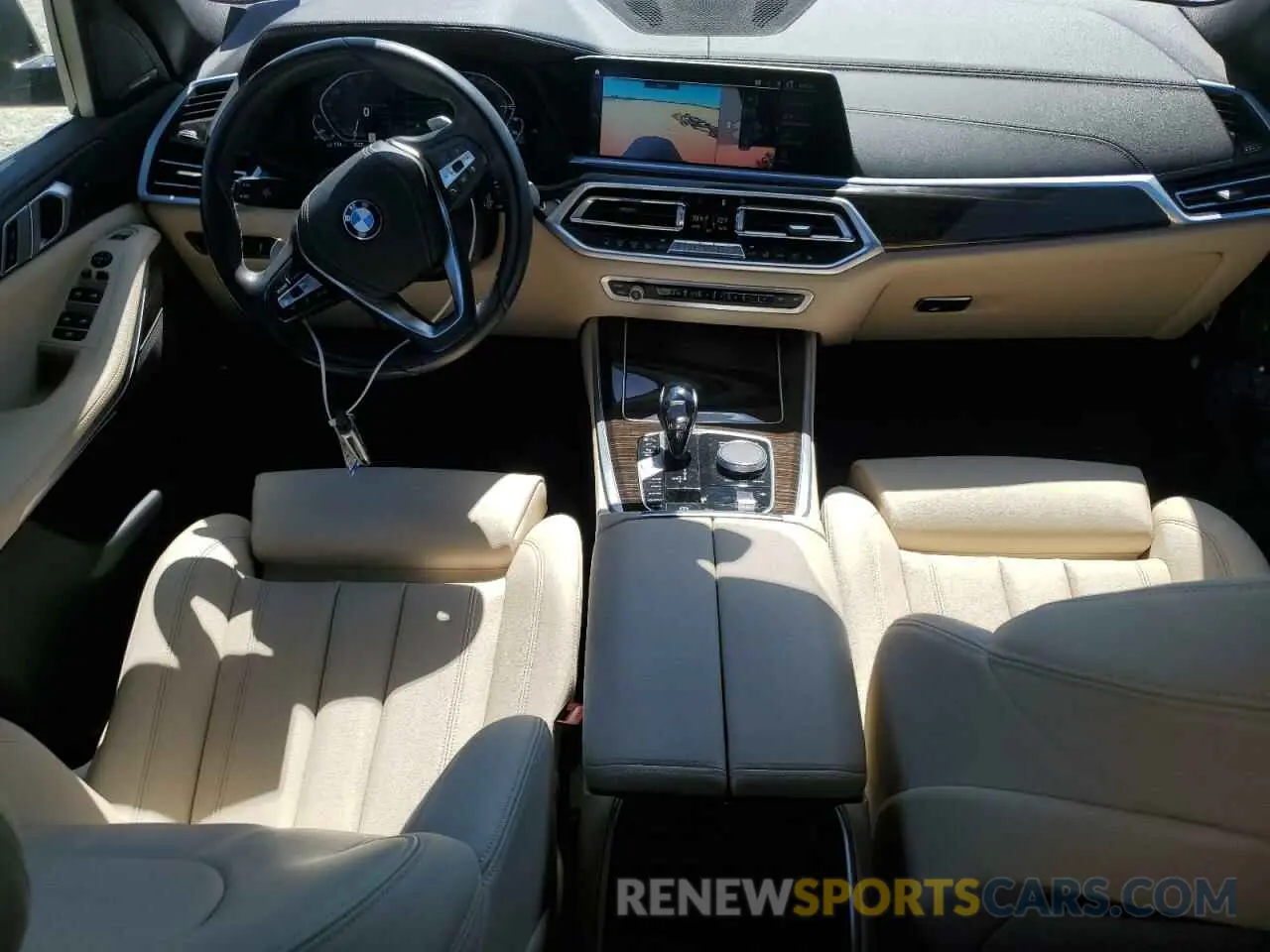 8 Photograph of a damaged car 5UXTA6C02M9F28733 BMW X5 2021
