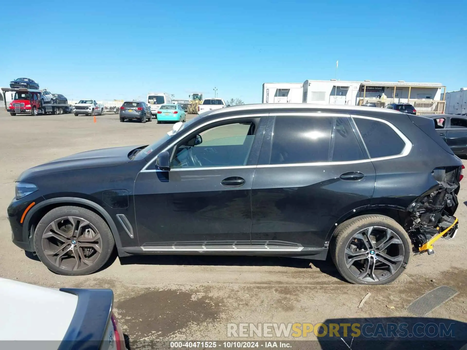 15 Photograph of a damaged car 5UXTA6C02M9H54397 BMW X5 2021