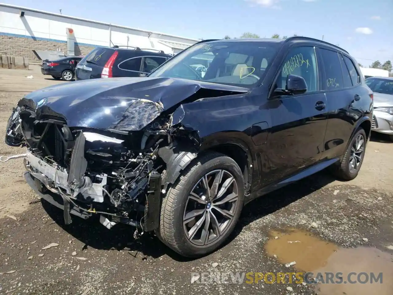 2 Photograph of a damaged car 5UXTA6C03M9H44705 BMW X5 2021