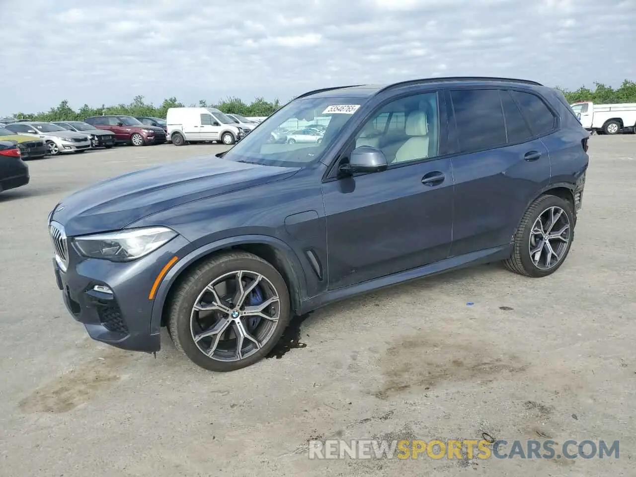 1 Photograph of a damaged car 5UXTA6C03M9H97579 BMW X5 2021