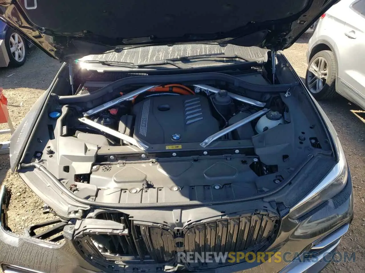 11 Photograph of a damaged car 5UXTA6C04M9D46614 BMW X5 2021