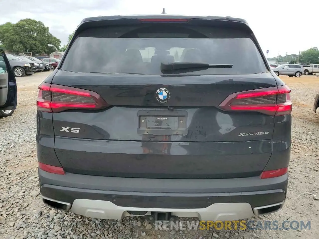 6 Photograph of a damaged car 5UXTA6C04M9H58063 BMW X5 2021